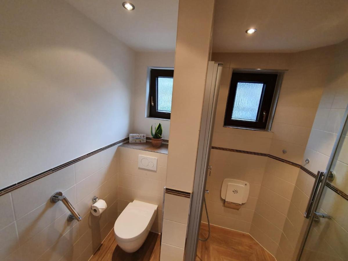 Ferienwohnung Haus Monika Zeltingen-Rachtig Exterior foto